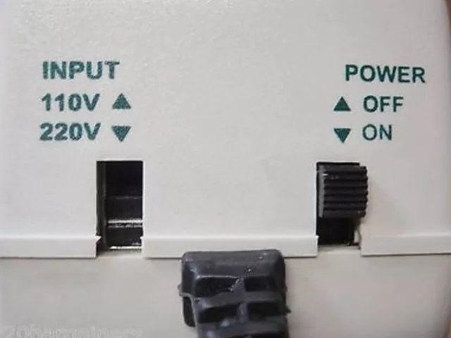 Transformateur De Courant 220 A 110V - 110 A 220V 200W Adaptateur Convertisseur 2