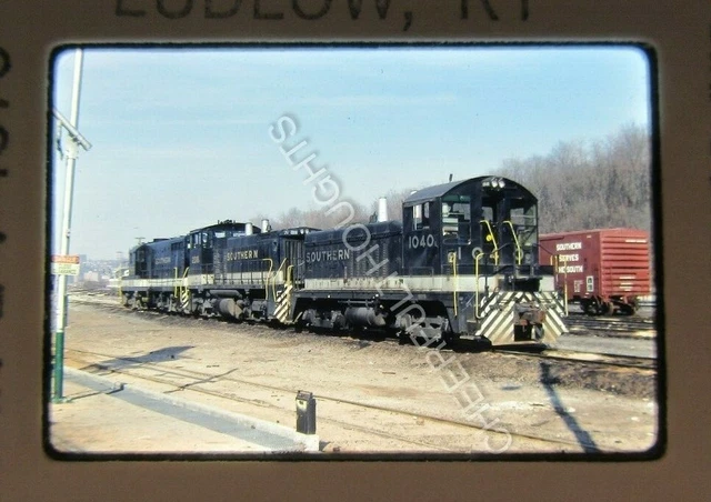 Original '79 Kodachrome Slide SOU Southern 1040 NW2 Ludlow, KY     30K3