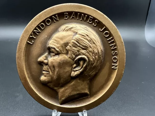 President Lyndon Baines Johnson Bronze Inaugural Medal Medallic Art Co 1965 L118