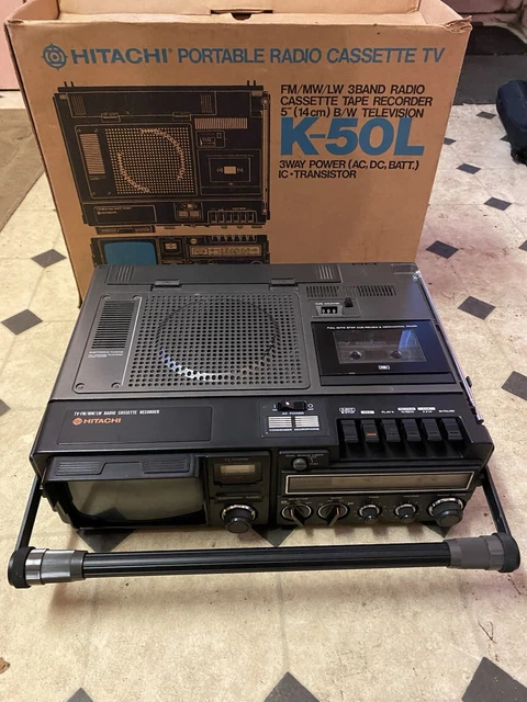 HITACHI PORTABLE TRIMODE Portable Combination TV Radio Tape