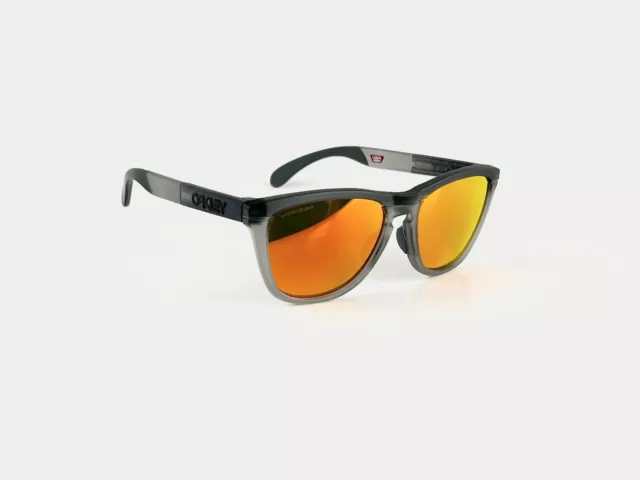 Oakley Frogskins Prizm Ruby Sonnenbrille (grau)