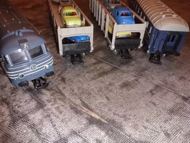 Vintage train ho Jouef PROVENCE COTE D'AZUR - motrice 67001+porte voiture & CIWL