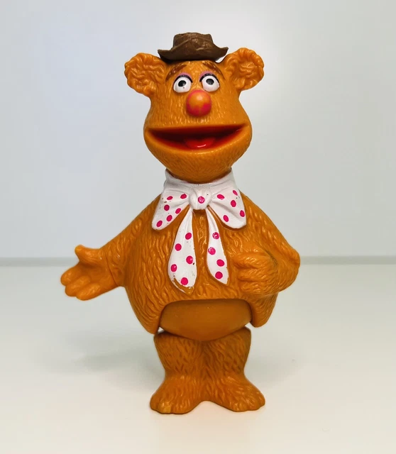 Vintage Fisher Price Muppet Show FOZZIE BEAR Figure Toy Stick Puppet 1976 1978