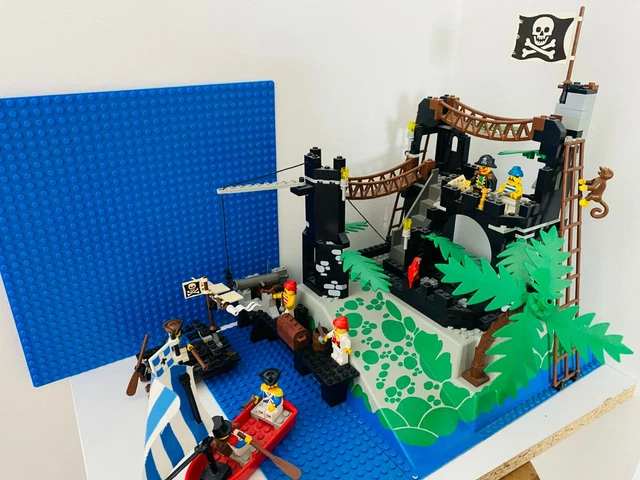LEGO 6273 PIRATES on Rock Island Refuge 104.00 PicClick UK