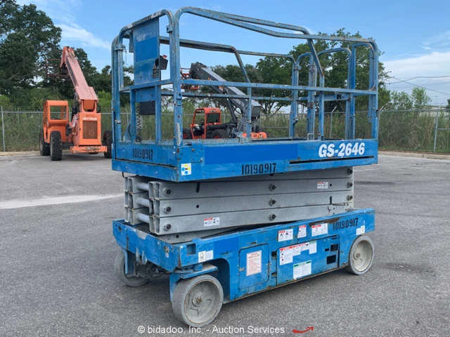 2016 Genie GS2646 26' Electric Scissor Lift Man Aerial Platform Charger bidadoo