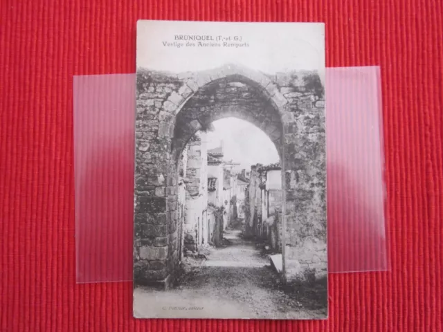 Cpa Ecrite Timbre Bruniquel Remparts Tarn Et Garonne 82