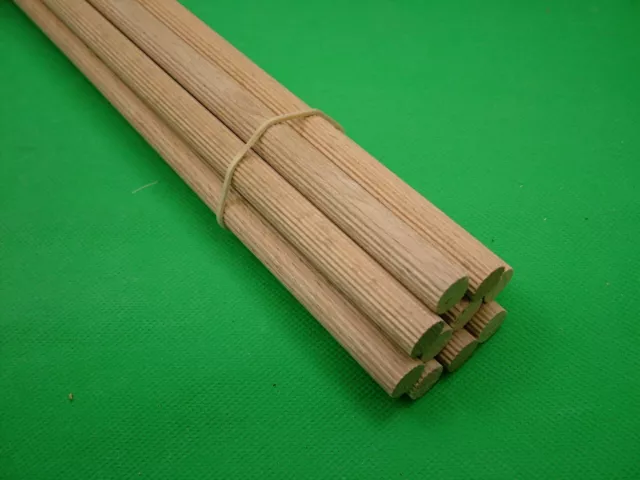 Pack of 10 Hardwood dowel rod grooved fluted wooden beech 6mm diameter 80cm long