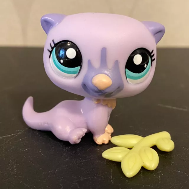 Authentic Littlest Pet Shop #2509 Purple sea otter