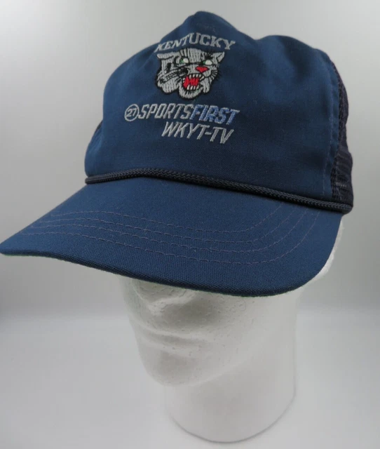University of Kentucky Wildcats 90's Vintage Snapback Rope Cap WKYT Mesh Hat VTG
