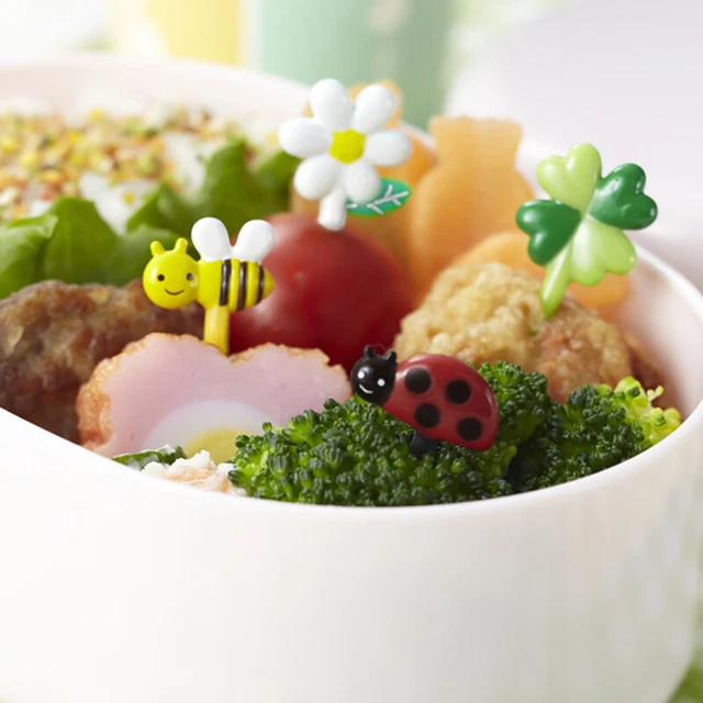 8pcs Animal Mini Cartoon Fruit Fork Children Snack Cake Dessert Pick Toothpik  q