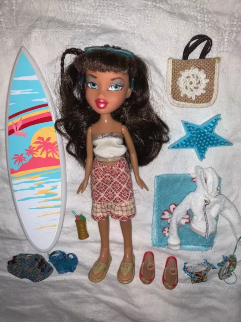 2004 Bratz DANA Doll - Sun Kissed Summer Beach Original Clothes