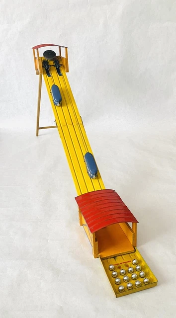 Jouet Ancien Funiculaire Renault Années 1930 En Bois – Miniature Vintage