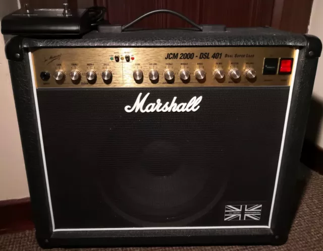 Marshall JCM2000 DSL401 40W 1x12 Valve Combo + Footswitch–Made In England (2011)