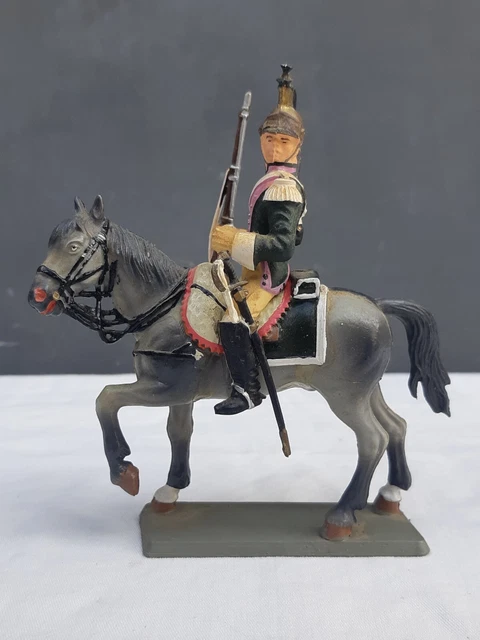 EmpireCostume - L'armée Napoléonine par Alain Pigeard, éditions