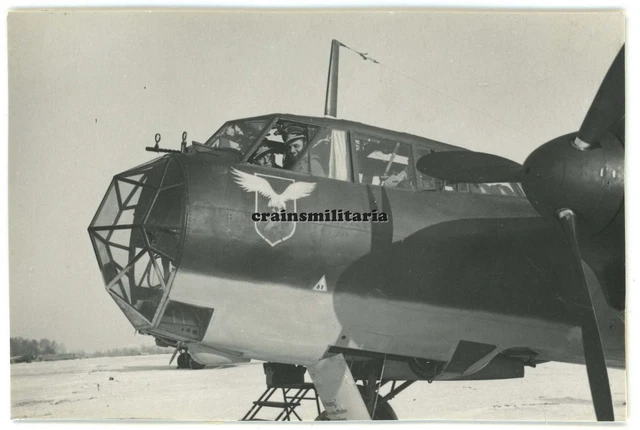 Orig. Foto Junkers Ju 88 Flugzeug m. Wappen 1./124 Flugplatz KEMI Finnland 1942