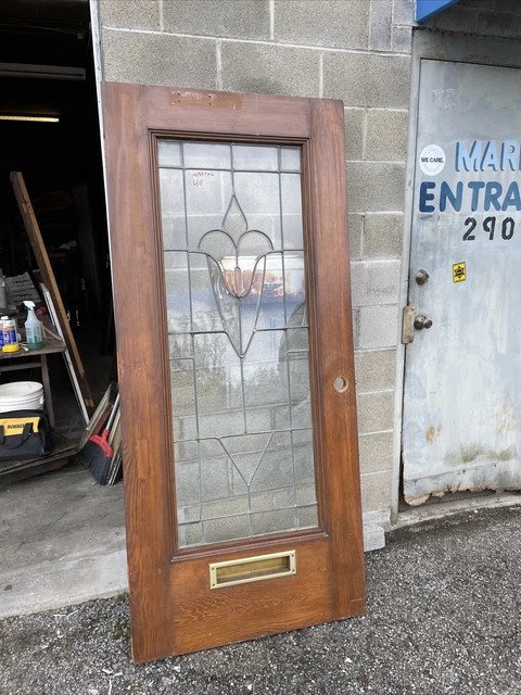 Martol 411 Antique Pine Beveled Glass Tulip Door 35.25 X 78.75 X 1.75