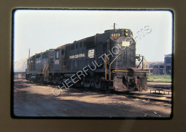 Original '75 Ektachrome Slide PC Penn Central 6859 RSD12 Crestline     31M64