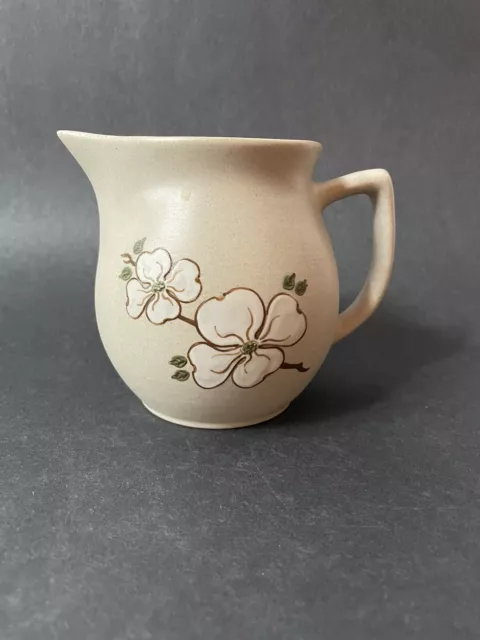 Vintage Pigeon Forge Art Pottery Pitcher Dogwood Design 4,5”T 6”W