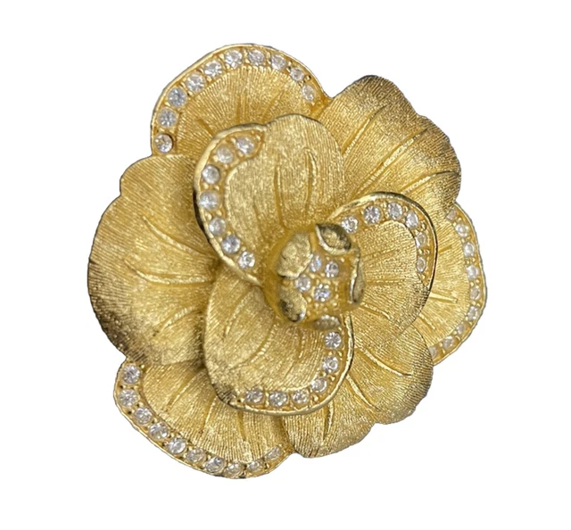 VINTAGE CHRISTIAN DIOR Rose Flower Signed Gold Tone Rhinestone Brooch