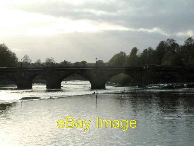 Photo 6x4 River Dee at Chester The weir on the River Dee at Chester with  c2006