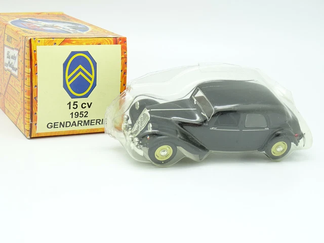 Lot De 5 Citroën Traction G – échelle 1/43 – UH / Norev Presse – Neuves En Boîte