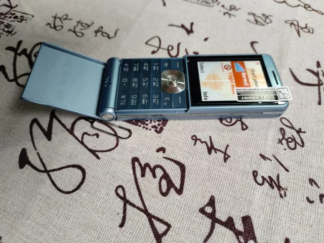 Working Vintage for Collector Sony Ericsson Walkman W350-Ice blue-Good condition