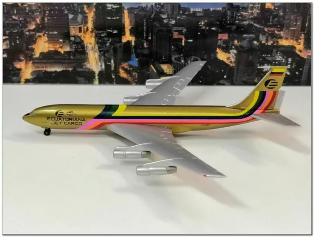 Herpa Wings 560573 Ecuatoriana Jet Cargo B707-321C HC-BGP Diecast 1/400 Model 2