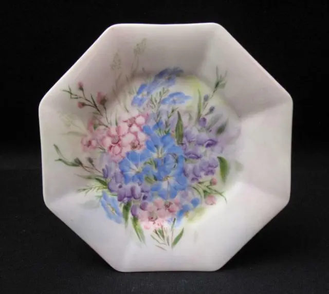 Signed Alva Gooden Wa Handpainted Western Australian Wildflower Porcelain Plate