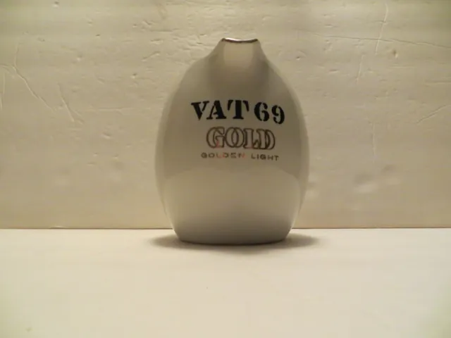 Vintage VAT 69 Gold Classic Light Pub Jug Bar Pitcher Black & Gold on White 6"