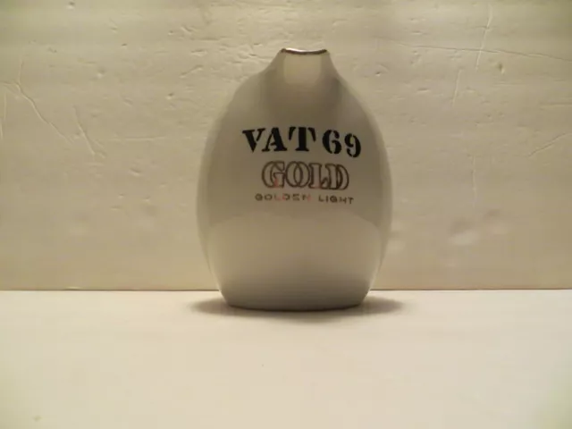 Vintage VAT 69 Gold Classic Light Pub Jug Bar Pitcher Black & Gold on White 6"