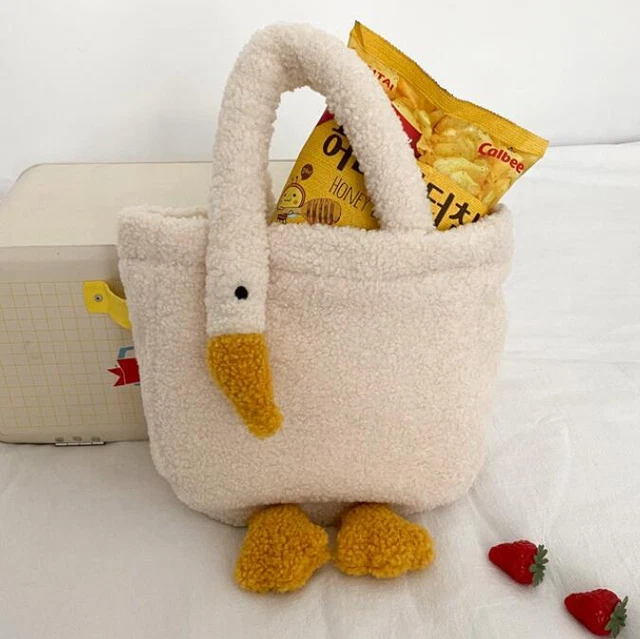 Girl cute plush velvet handbag Goose Shaped Design Bag Novelty Unique Crossbody Girl cute plush velvet handbag Goose Shaped Design Bag Novelty Unique Crossbody