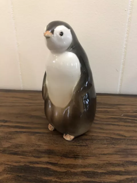 Vintage Lomonosov PENGUIN Porcelain Figurine Made in Russia