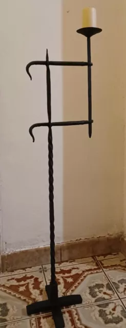 Porta candela candelabro in ferro pieno forgiato e battuto a mano alt cm 100