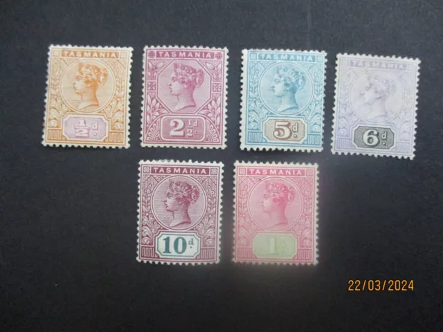 Australian State Stamps: Tasmania Mint Variety - FREE POST! (T3938)