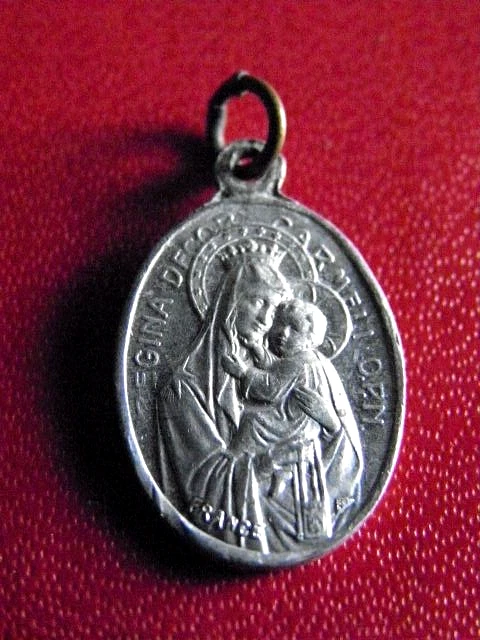 Médaille Ancienne De Marie Et L'enfant Jésus - Plaqué Argent, Années 1950, Occasion