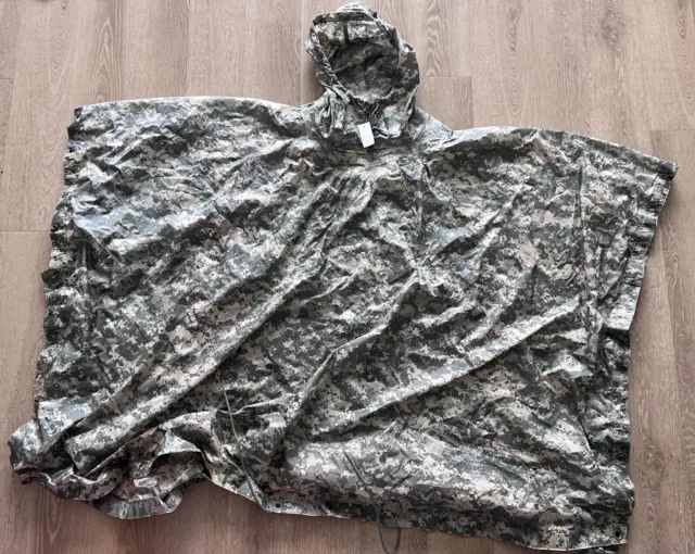 USGI Army Multipurpose Poncho ACU Digital Camo Universal 8405-01-547-2555 USGI Army Multipurpose Poncho ACU Digital Camo Universal 8405-01-547-2555