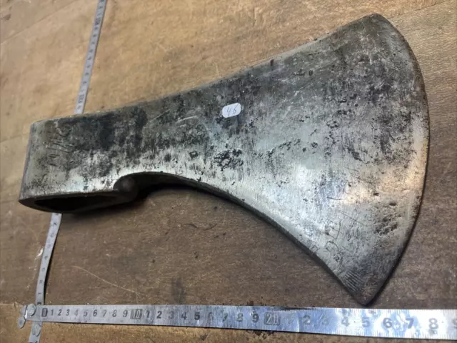 OLD TOOL Axe outil ancien Bois  /  HACHE Bûcheron Forgée 1900 outillage N.46