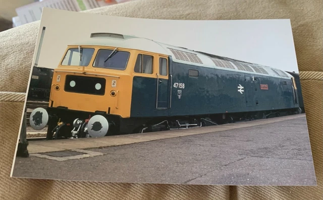DIESEL RAILWAY TRAIN Photo Class 47 Picture 47158 Br Blue Locomotive ...