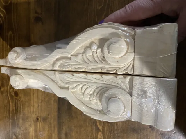 Corbel Hardwood 10” Pair (2) Acanthus