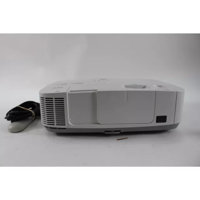 NEC P451X XGA Projector 4500 Lumens - 566 Lamp Hours - Tested