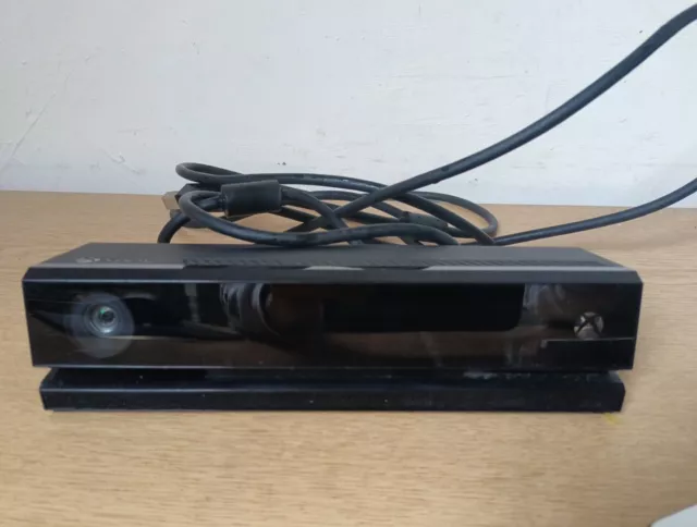 Microsoft 1520 barra sensore di movimento fotocamera portatile Kinect cablata nera per Xbox One