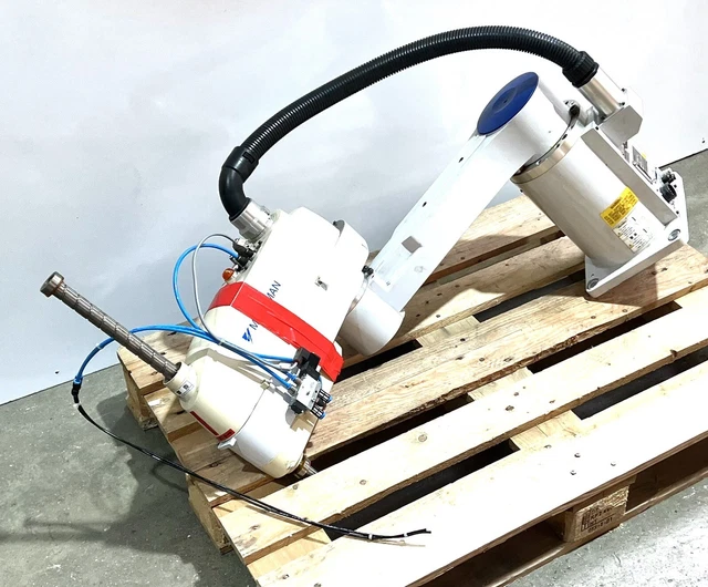 Yasakawa MOTOMAN YR-YSH850L-A00 YRYSH850LA00 37kg Roboterarm -used-