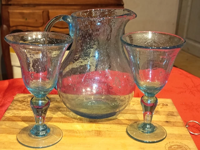 Lot de 8 verres et 1 pichet en verre ambré art déco Lot de 8 verres et 1 pichet en verre ambré art déco