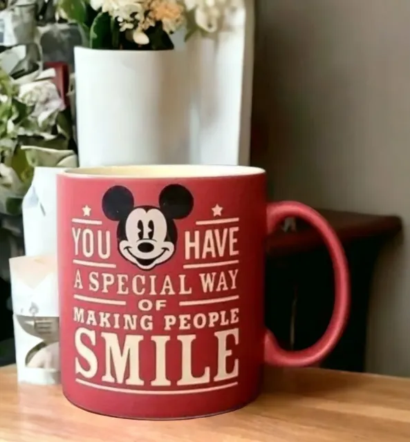 https://www.picclickimg.com/wMUAAOSwhUJliJMf/Disney-Parks-Mickey-Mouse-Coffee-Tea-Large-SMILE-Mug.webp