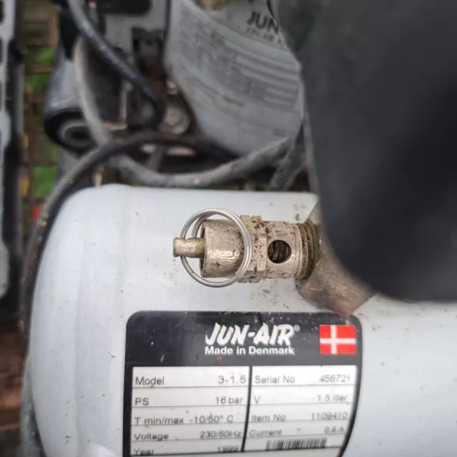 Jun Air Silent Air Compressor 3