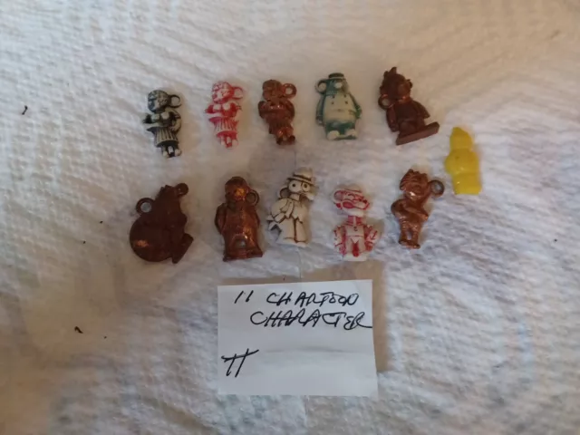 Vintage Gumball/Vending Cartoon Character Charms/Toys  Lot Of 11