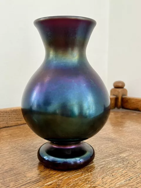 Signed 1979 Art Glass Aurene Iridescent Amethyst Purple Vase Vintage Mystery