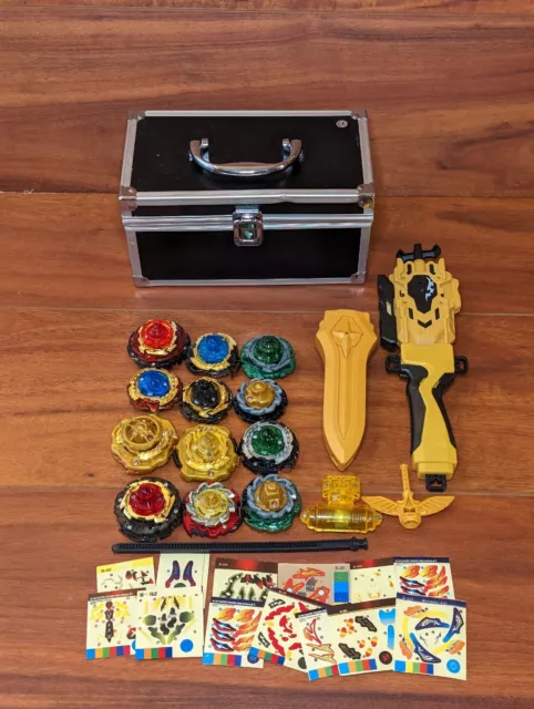 Lot Set of 12 Beyblade Burst Tops with 2 Launchers, Carrying Case, Graphics VGC!