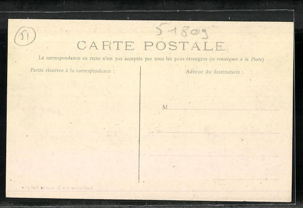 CPA Ay, Cours Sadi-Carnot, vue de la rue 2