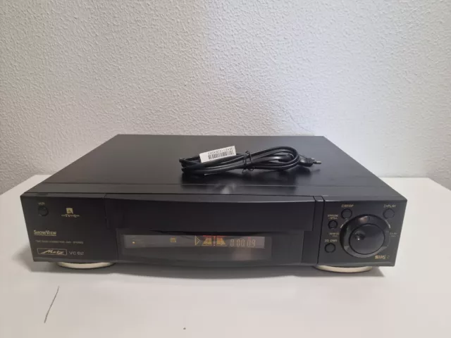 Metz VC62 BGL. NV-HS950  SVHS Stereo Videorecorder mit TBC  2 Jahre Garantie